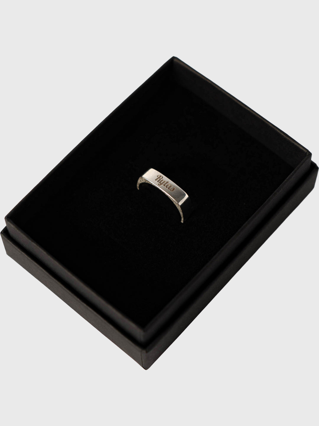 Sidabrinis žiedas „Rytas“