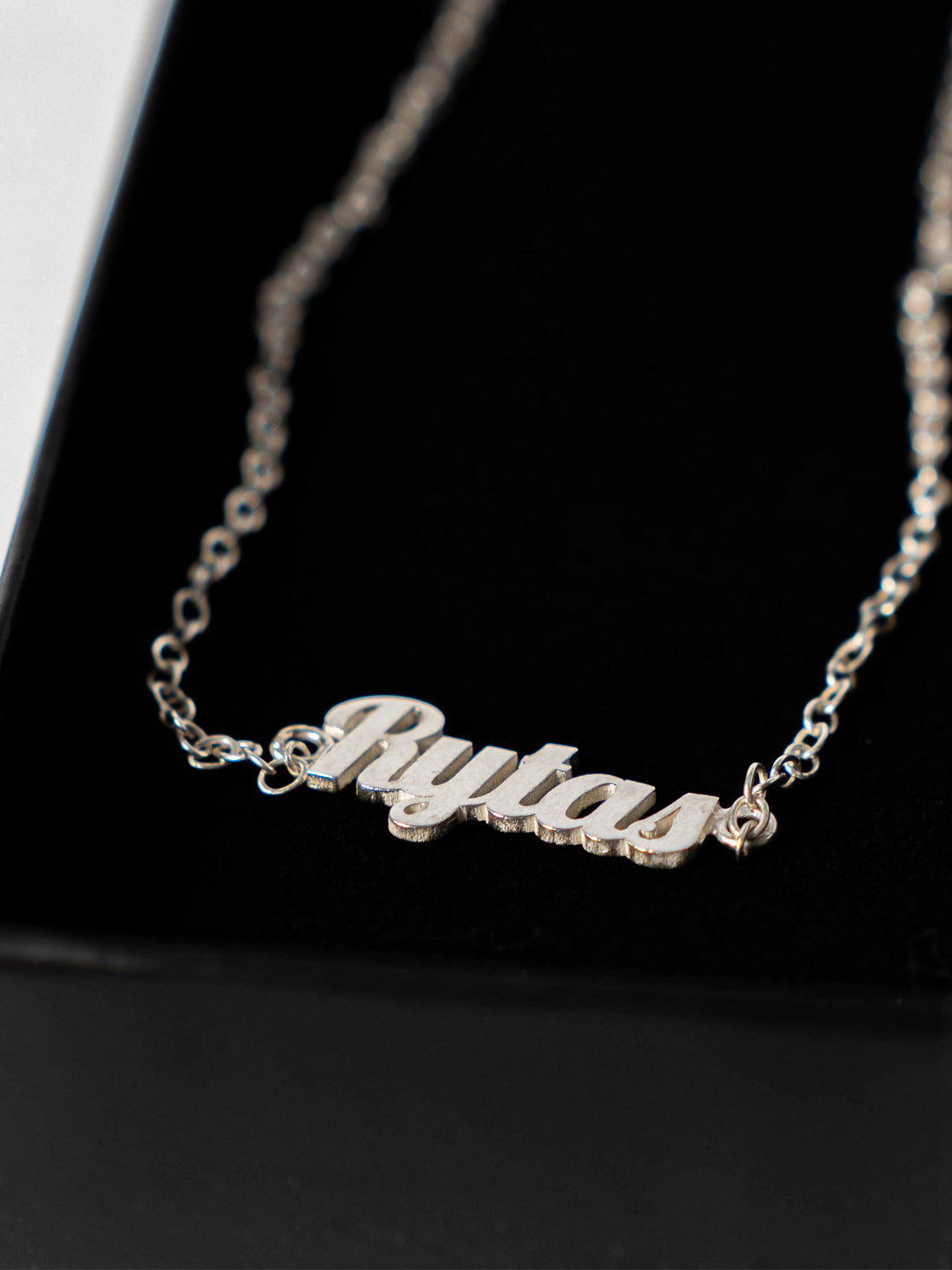 Sidabrinė grandinėlė su pakabuku „Rytas"