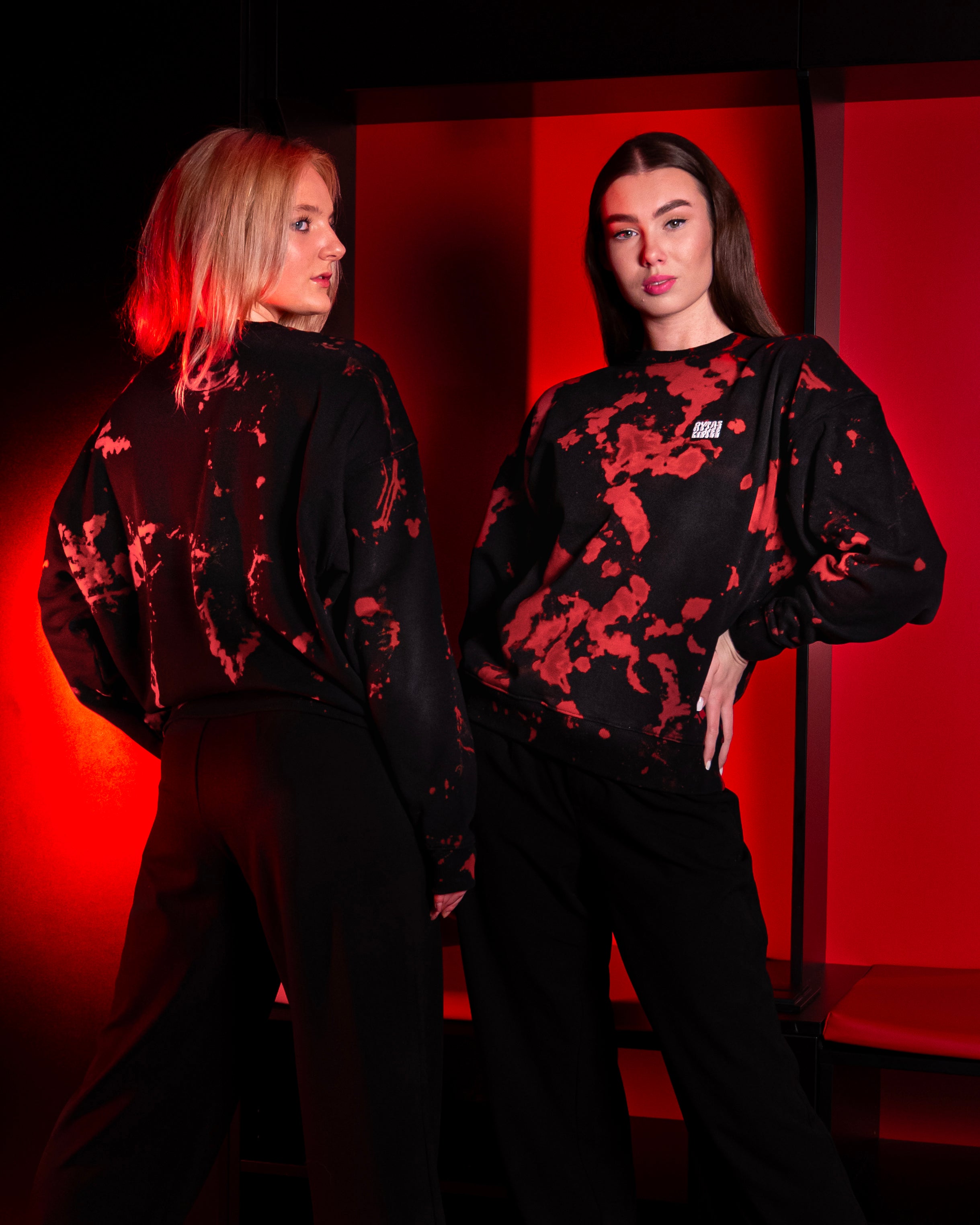 Tie-dye bliuzonas „Rytas x Listee“